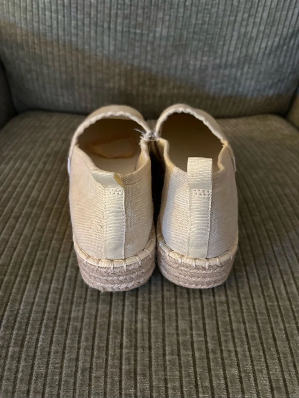 Tom’s Canvas Espadrille Slip-On Women's Shoe - Beige Sz: 10